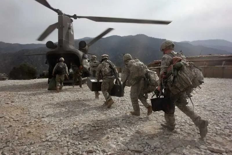 САЩ може да забавят изтеглянето си от Афганистан заради офанзивата на талибаните