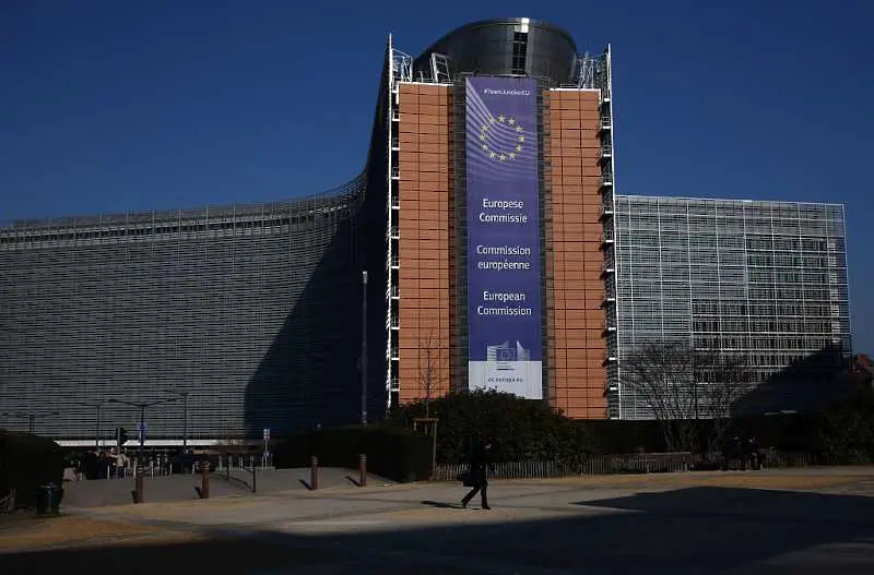 Европейската комисия ще представи втория годишен доклад за върховенството на закона