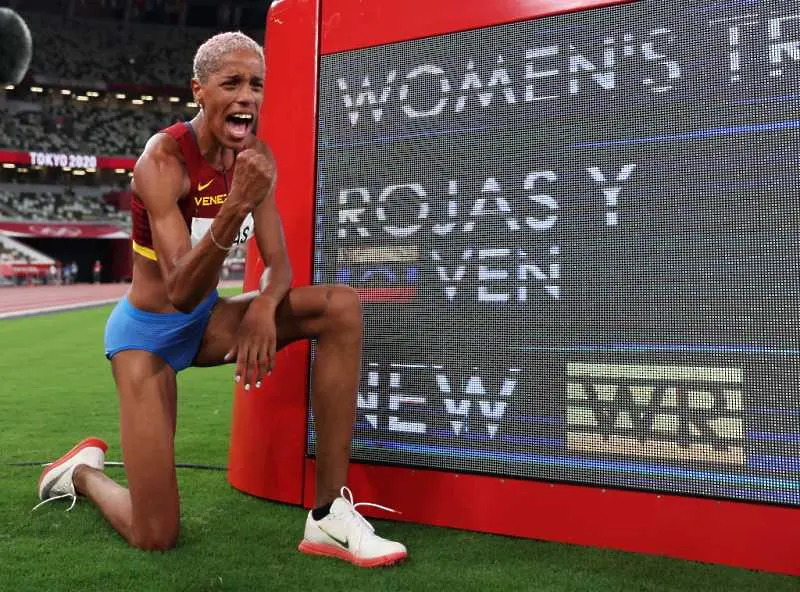 Венецуелка постави нов световен рекорд в тройния скок и взе златото в Токио