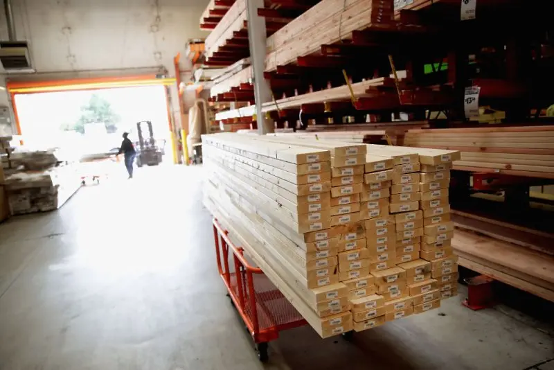 Най-големият завод за целулоза спря работа заради дефицит на дървесина
