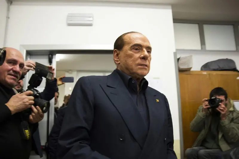 Оправдаха Берлускони по дело за подкуп на свидетел