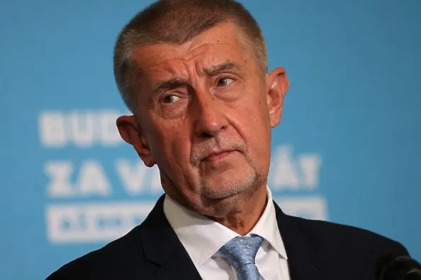 Правителството на Андрей Бабиш подаде оставка