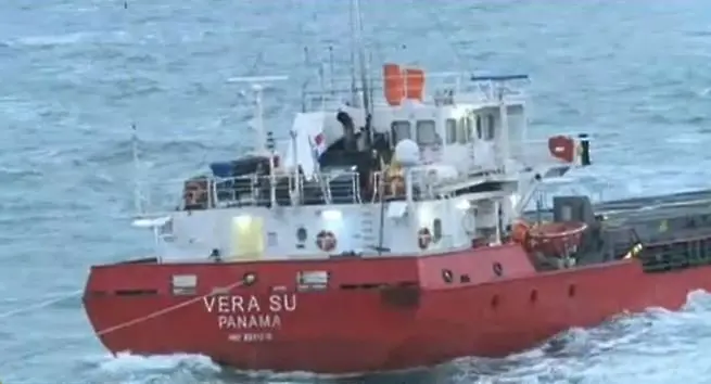 Моряците от Вера Су не са сигнализирали правилно, след като са започнали да бедстват