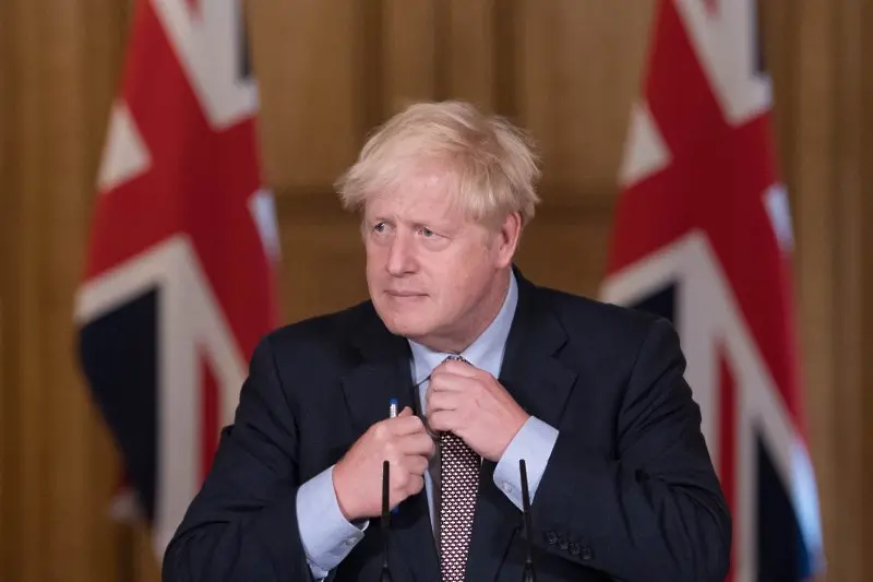 Великобритания събира Г-7 заради „Омикрон“