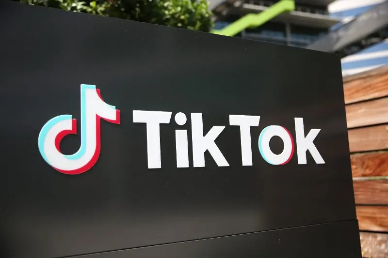 Най-добрите отговори на въпроса Как съдържанието в TikTok става вирусно?