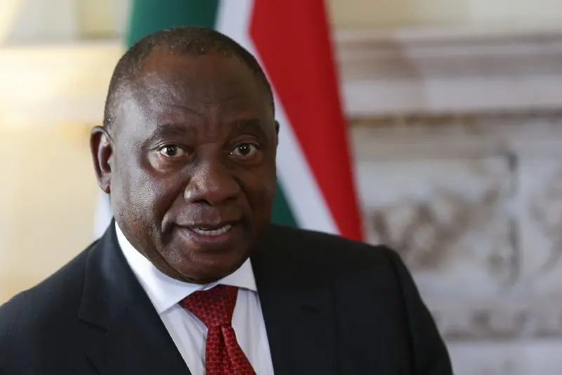 Президентът на Южна Африка призова за отмяна на забраните за пътуване