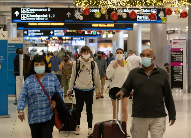 По света отмениха над 4500 полета по празниците заради коронавируса