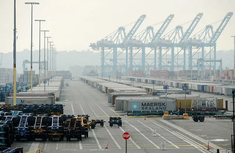 Maersk придобива базирана в Хонконг компания за складове за 3,6 млрд. долара