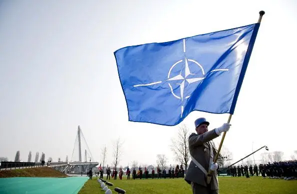 Светкавично членство за две държави обещава НАТО  