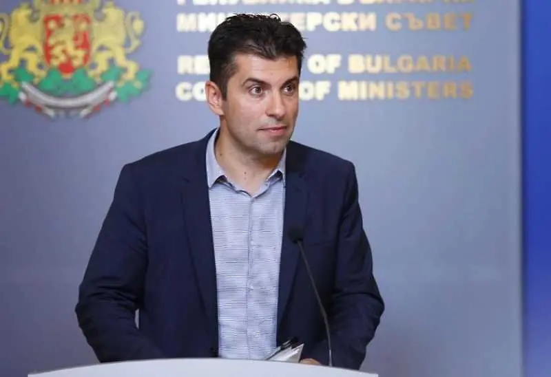 Кирил Петков отложи визитата в Скопие