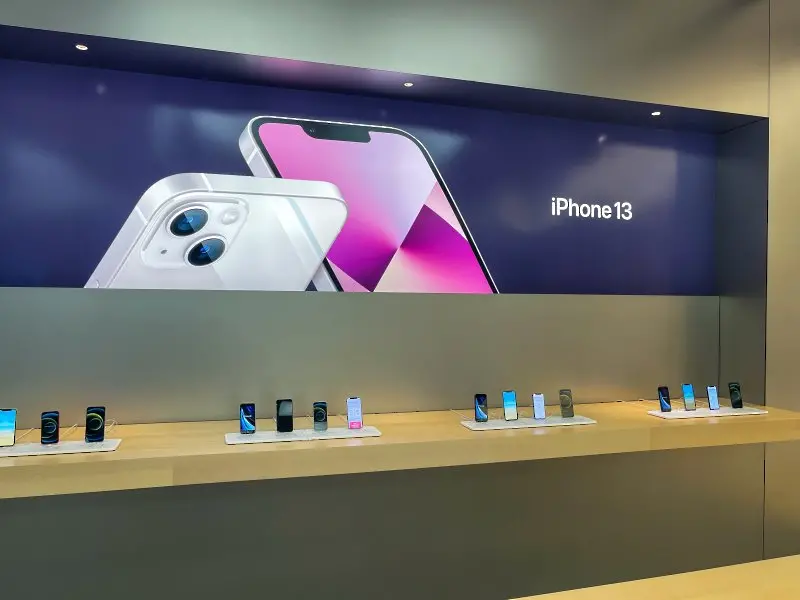 Apple иска да превърне iPhone в терминал за разплащания