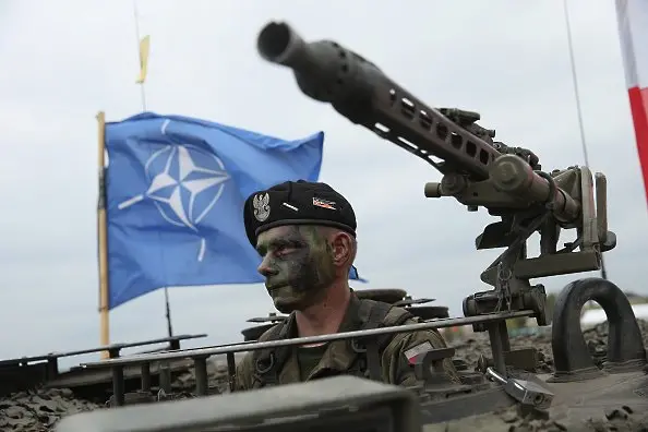 НАТО разгръща допълнителни сили за защита в Източна Европа