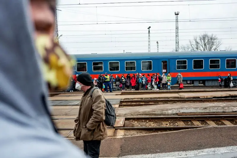 Над половин милион души са напуснали Украйна