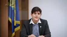 Лаура Кьовеши идва в България