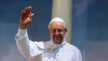 Папа Франциск с първо изказване против действията на Путин, обмисля да посети Киев