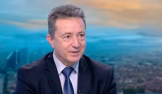 Янаки Стоилов: ВСС може да отлага решението за Гешев до есента