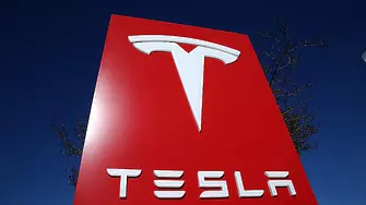 Германия изтегля модели на Tesla със софтуерен дефект