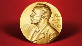 Салман Рушди да получи Нобелова награда за литература, призова френски философ
