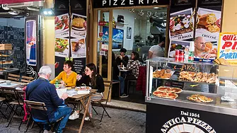 Здравните власти в Неапол затвориха най-старата пицария в света