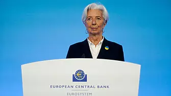 Лагард: ЕЦБ трябва да продължи да вдига лихвите, дори ако рискът от рецесия расте