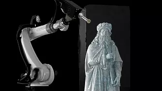 Робот създава мраморни скулптури като Микеланджело