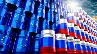 ЕС очаква Русия да губи по 300 млн. евро на ден заради петролните санкции