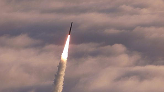 Япония строи четири склада за ракети с далечен обсег на действие