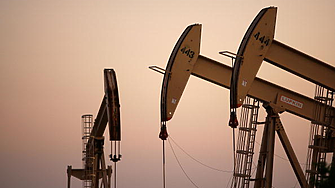 Експерт от ОАЕ предупреди за рязък скок на цените на петрола
