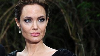 Анджелина Джоли пуска собствена марка дрехи и бижута