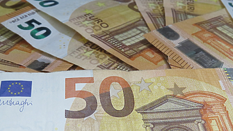  Минималната заплата в Гърция вече е 780 евро на месец