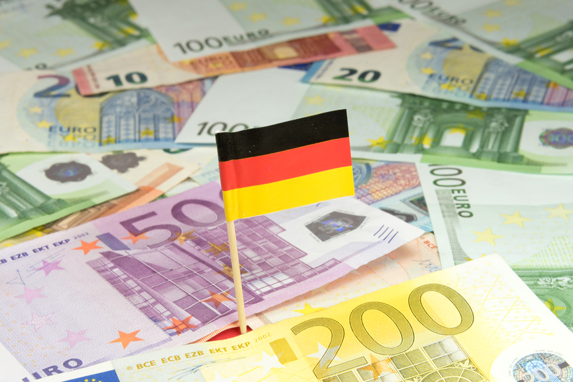 Германия иска по-строги правила за намаляване на дълга на страните от ЕС с по-големи задължения