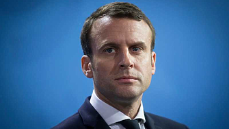 Близо трима от всеки четирима французи са недоволни от президента Макрон