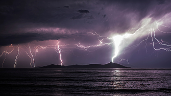 Гърция издаде предупреждение за екстремна промяна на времето