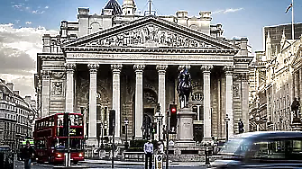 Bank of England повиши основния лихвен процент във Великобритания до 4,5%