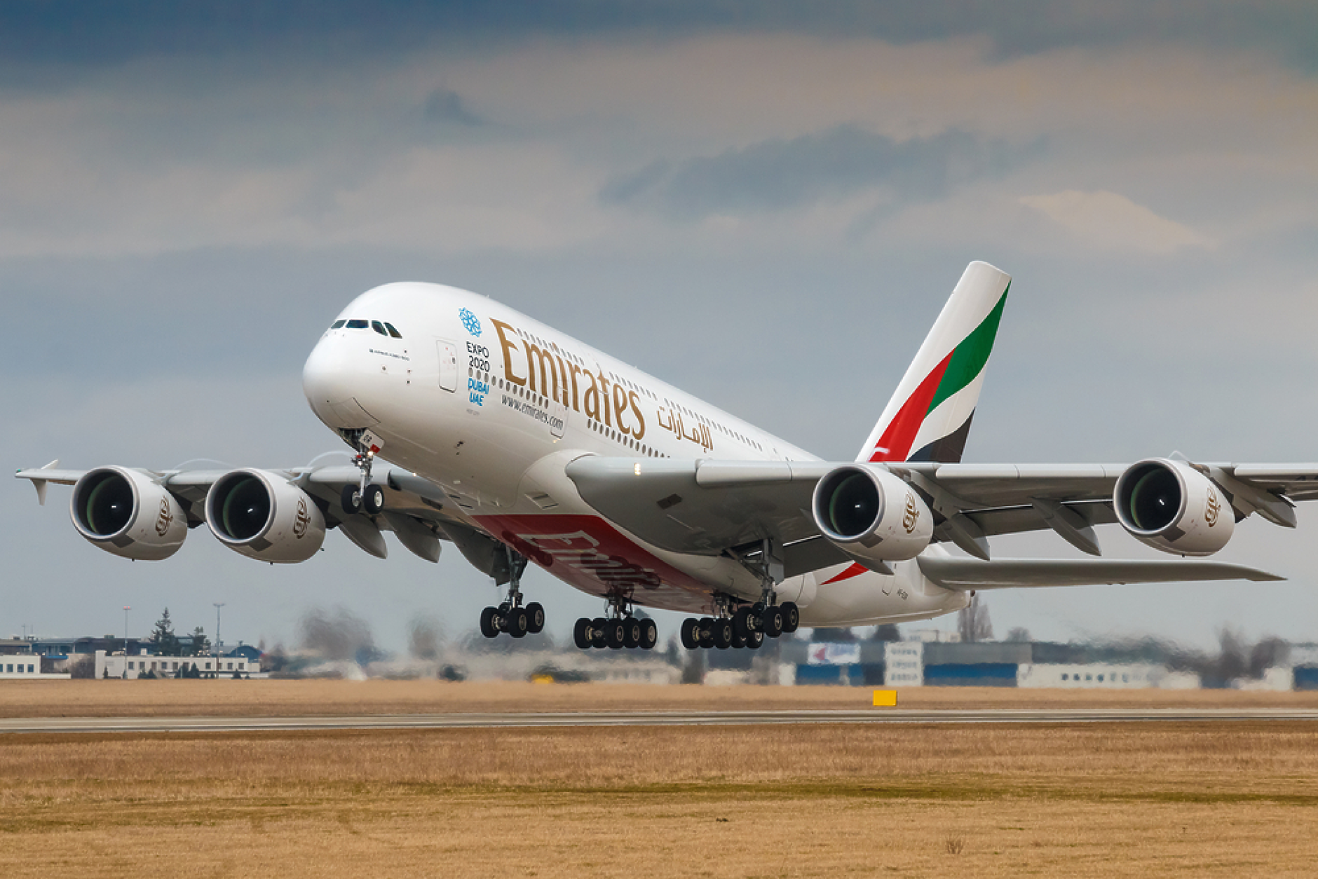 Emirates  отчете рекордна годишна печалба от 3 млрд. долара
