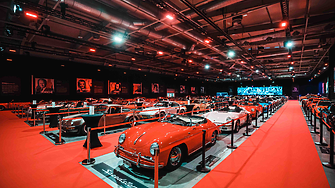 75 автомобилни класики на Porsche на изложба в София по случай годишнината на компанията