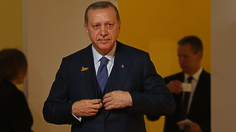Ердоган назначи жена за управител на централната банка на Турция