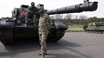 Киев твърди, че  има доказателства за руска следа в „Нова Каховка. Западните танкове вече са на фронта