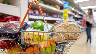 Високите цени на хранителните стоки притискат европейските потребители
