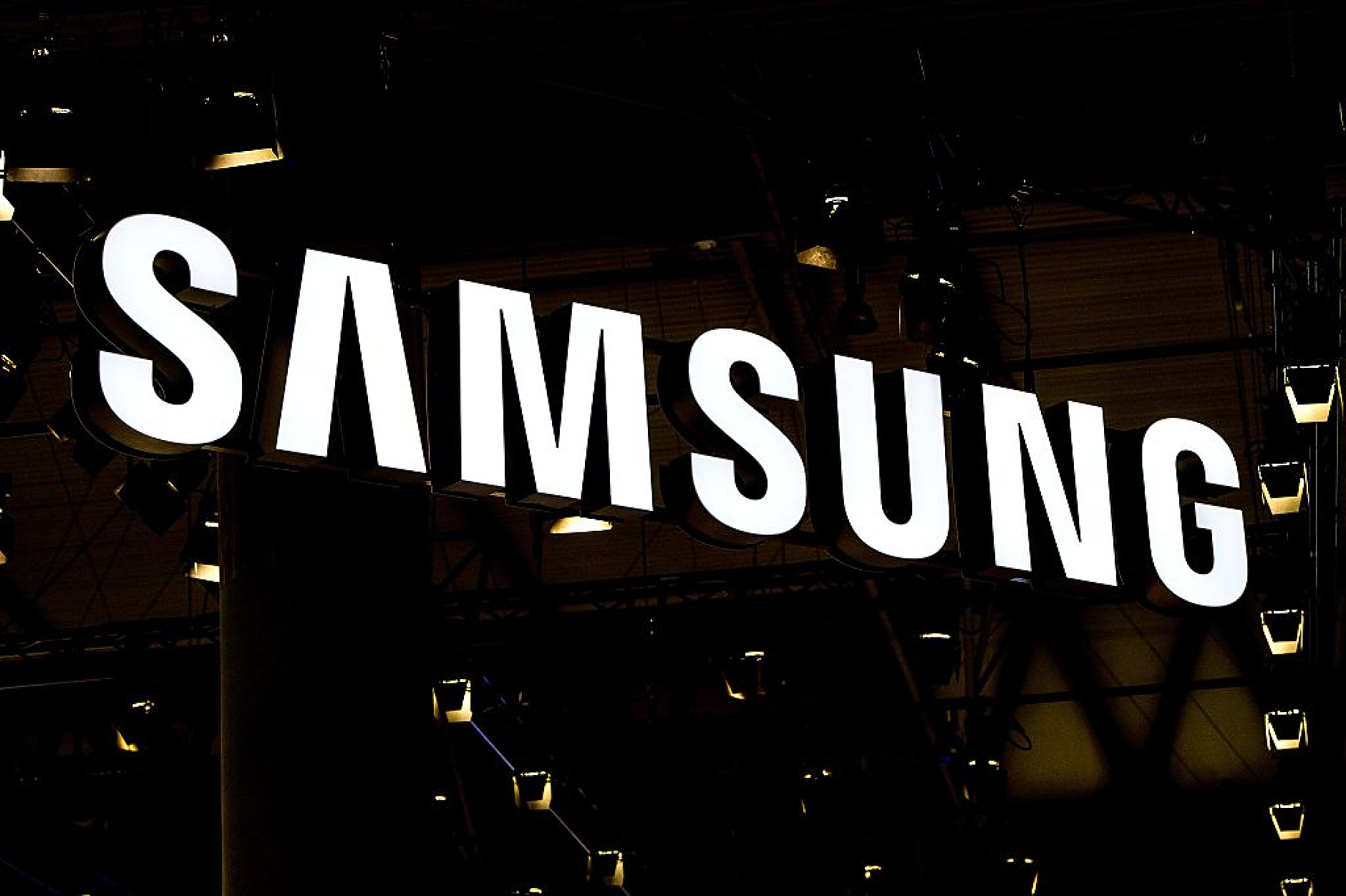 Samsung изправен пред 96% срив на печалбата през второто тримесечие