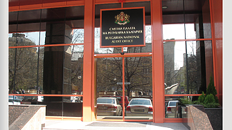 Бившият председател на Сметната палата Цветан Цветков даден на прокурор заради неизгоден договор  
