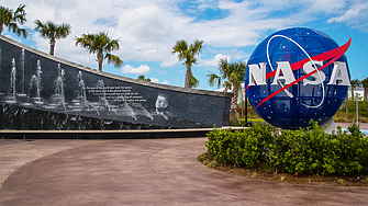 НАСА навърши 65 години