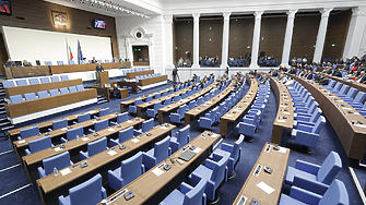 От 1 септември Народното събрание ще заседава в бившия Партиен дом