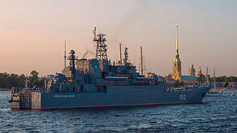 Киев: Руският кораб Оленегорски Горняк бе повреден при нападение с безекипажни катери