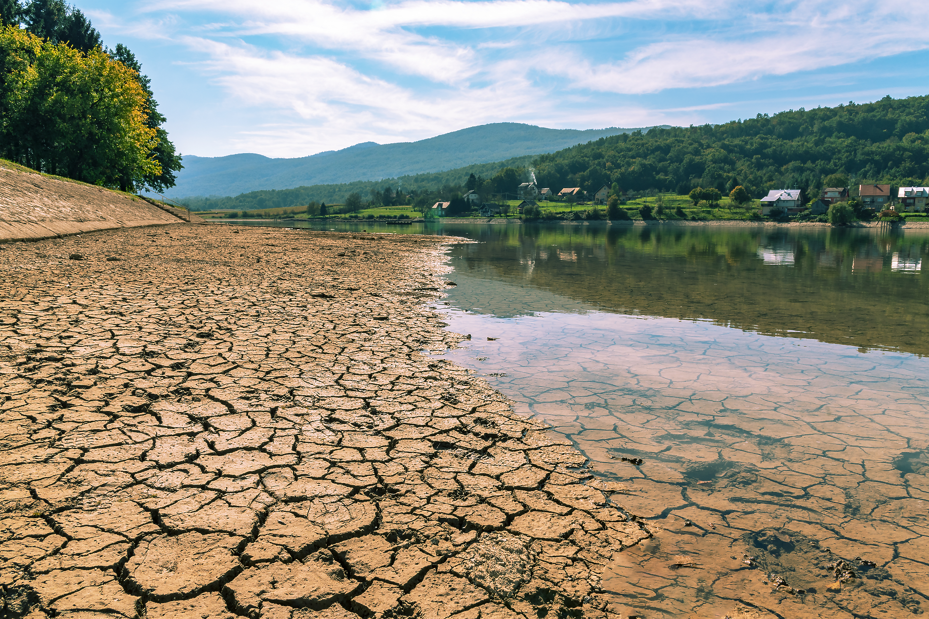  Европа е изправена пред водна криза заради сушата и неразумните политики