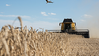 ЕК отмени ембаргото за вноса на украинско зърно. Полша отказа да се съобрази с решението
