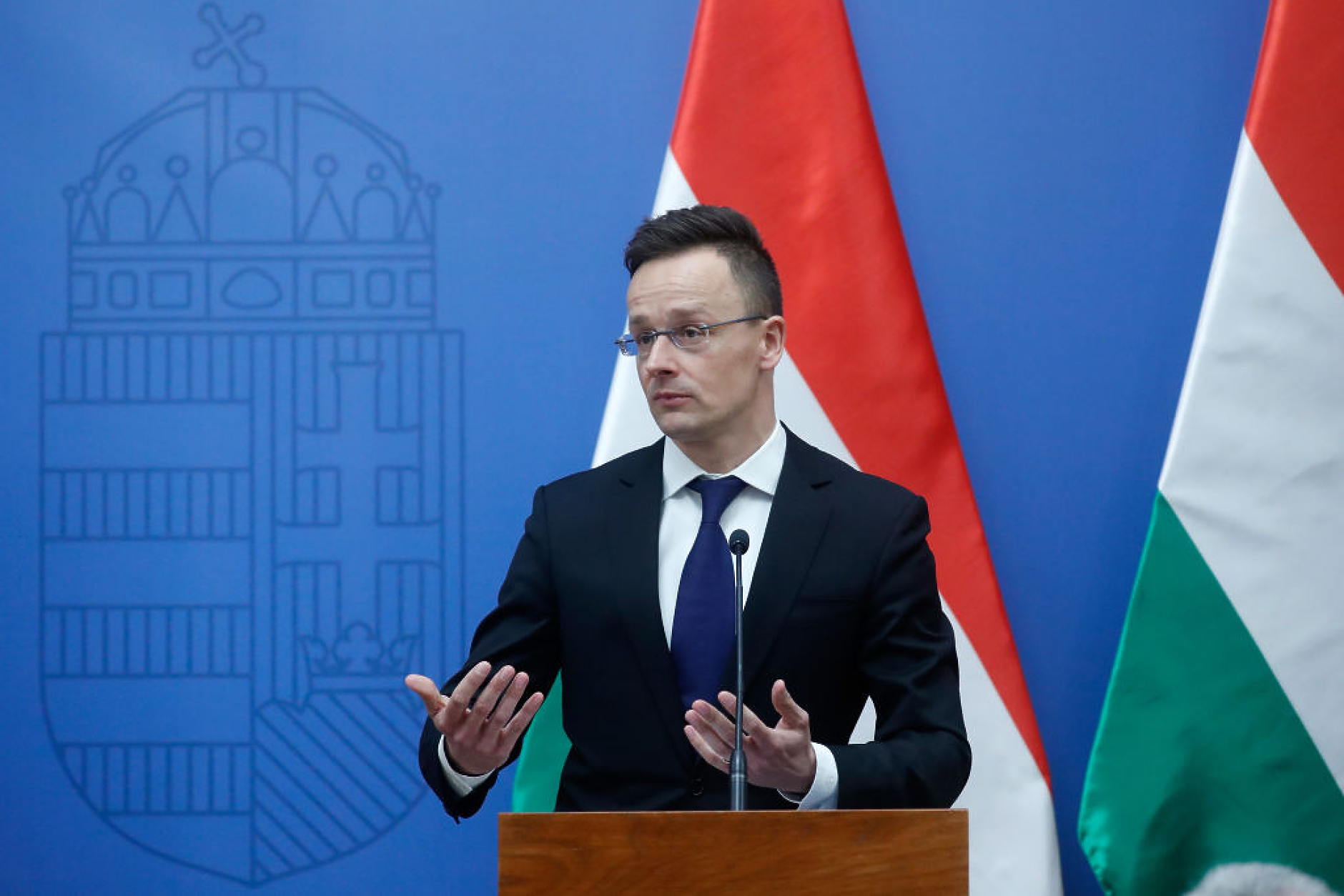 Bъншният министър на Унгария: ЕС трябваше да „изолира“ войната в Украйна, но направи обратното