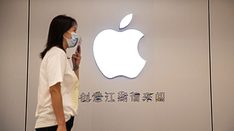 Apple липсва от списък с компании, спазващи нови правила на Китай за мобилните приложения