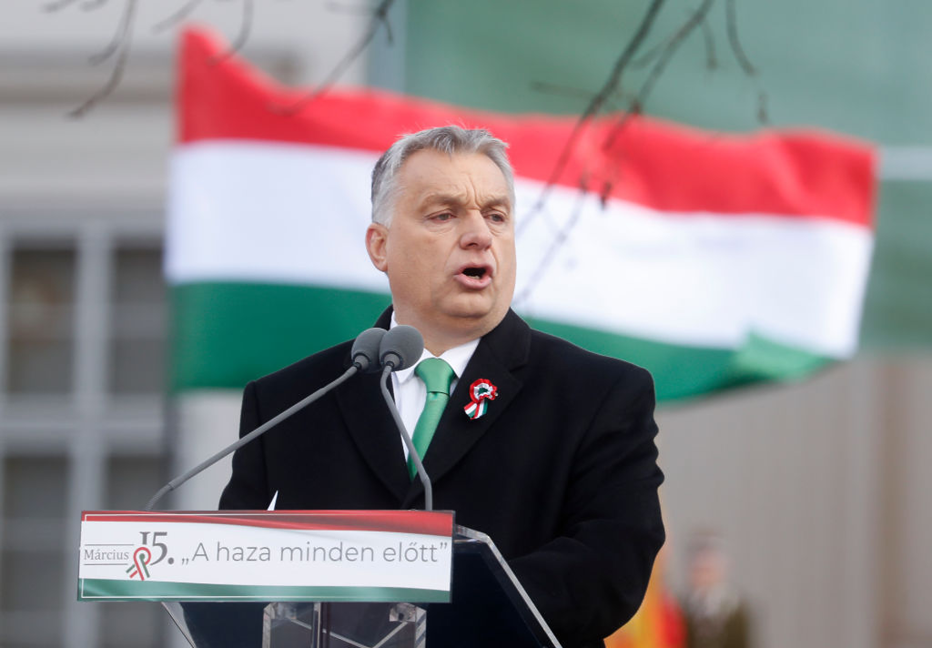 Орбан: Унгария не бърза да ратифицира кандидатурата на Швеция за членство в НАТО