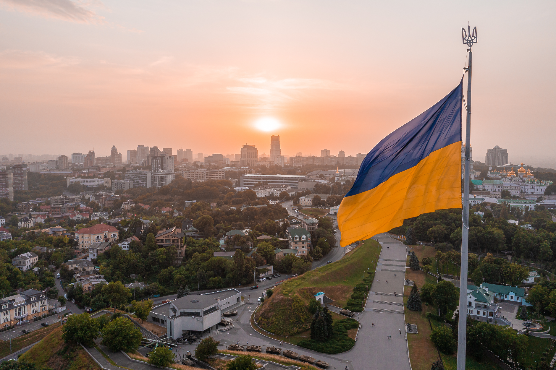 Украйна получи деветия транш финансова помощ от ЕС